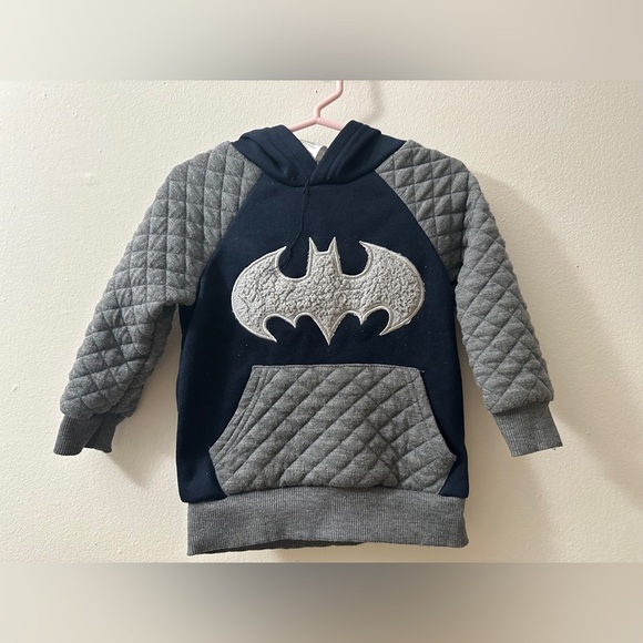 Batman Other - BATMAN Dark Blue Quilted Hoodie SIZE 2T Boys Colorblock Logo Licensed Official